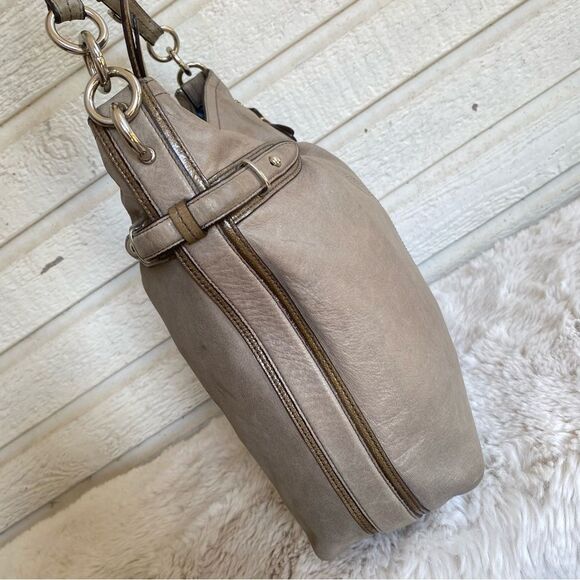 COACH Colette Grey Tan Op Art Leather Hobo Shoulder Bag 16442 - Picture 2 of 10